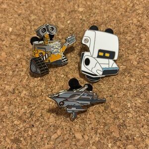 Disney World 2024 Hidden Mickey Wall-e Partial Set